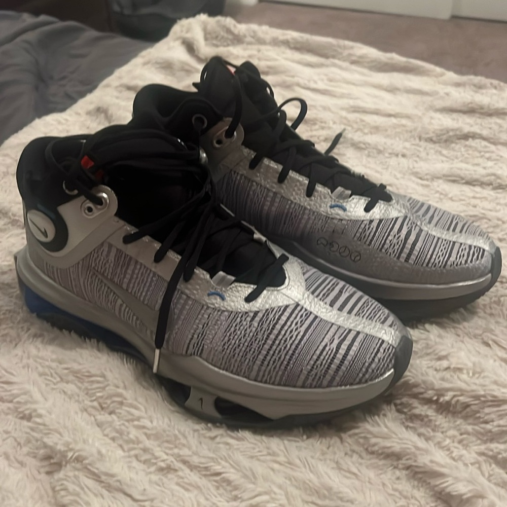 Nike Gt Jump